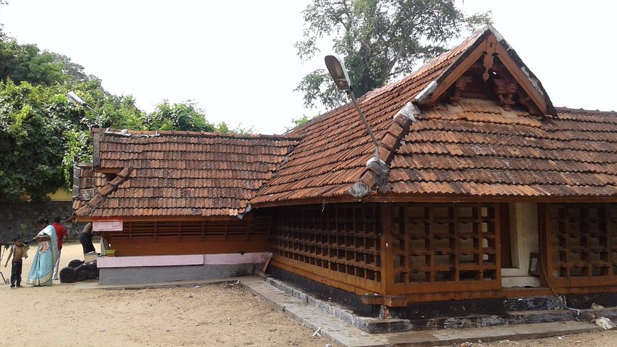 Kulathupuzha Sastha Temple in Kollam